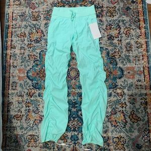 NWT Studio Pant Lululemon size 4